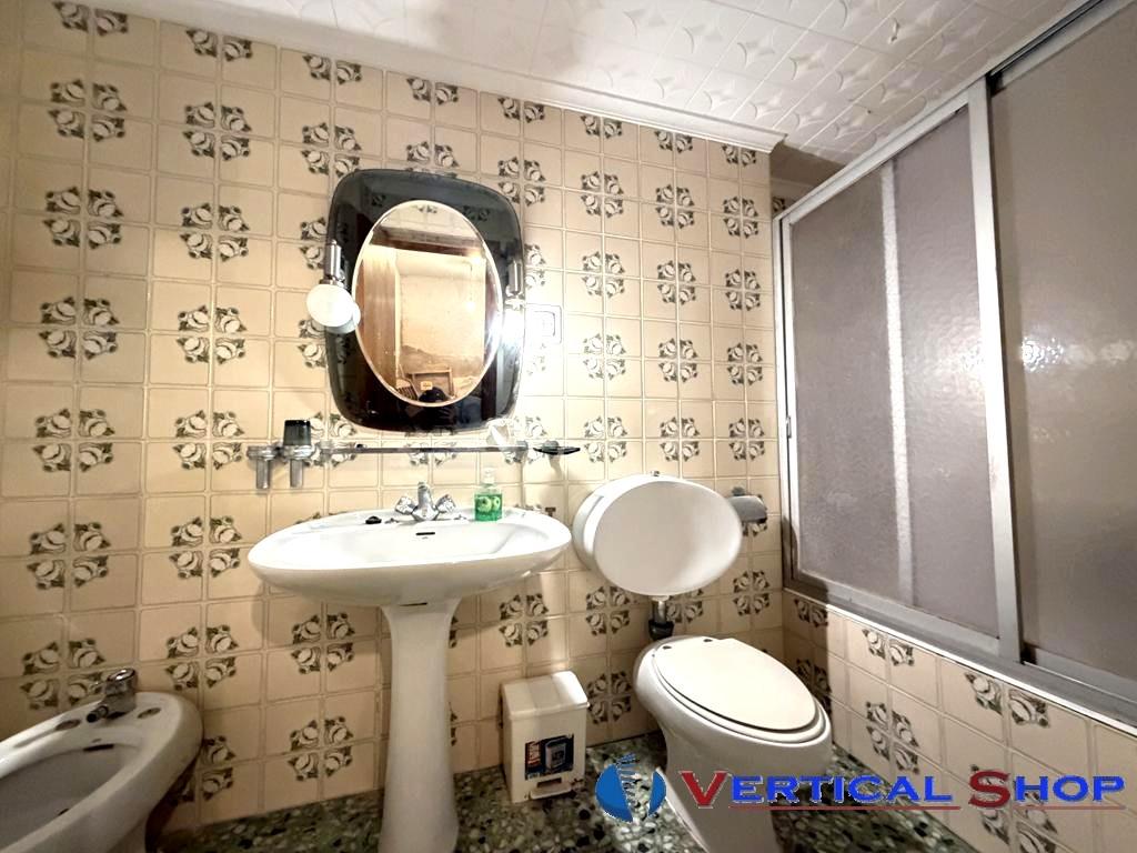 For sale of house in Caudete
