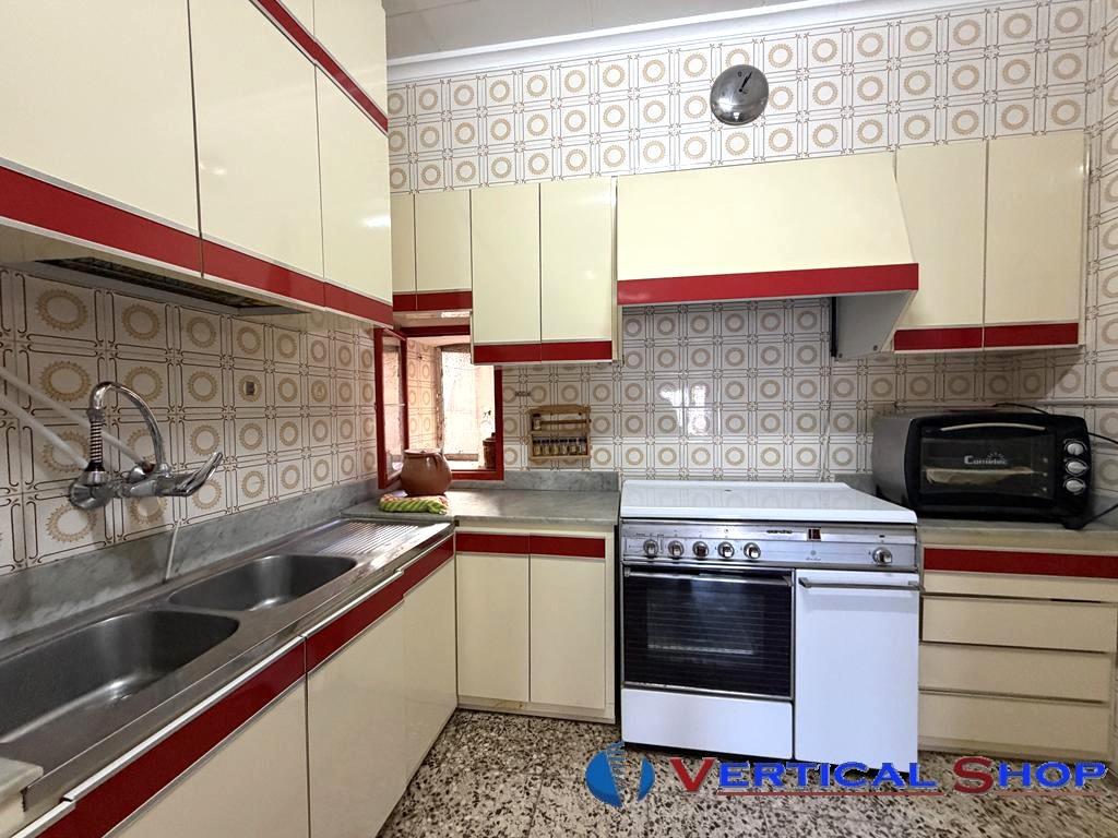 For sale of house in Caudete
