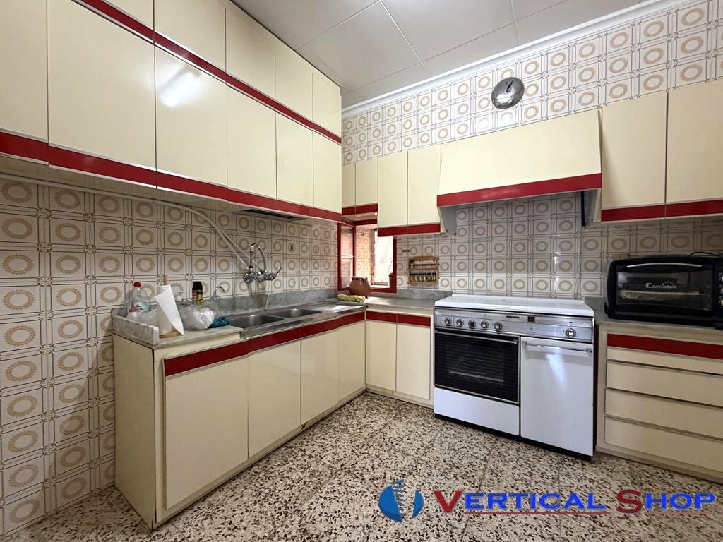 For sale of house in Caudete