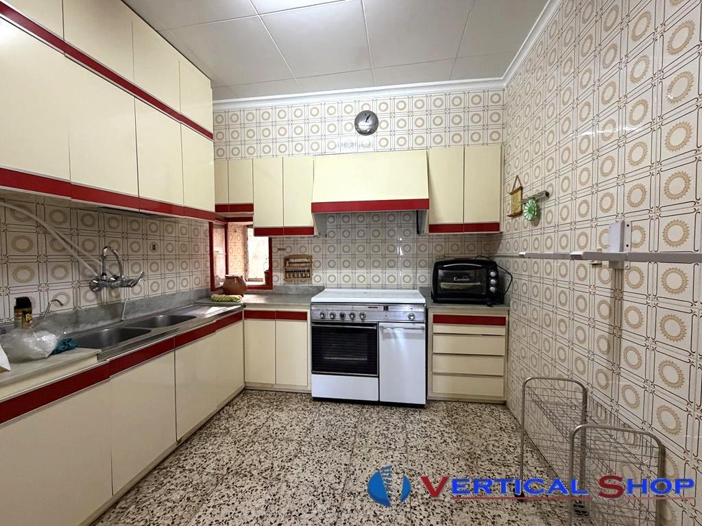 For sale of house in Caudete