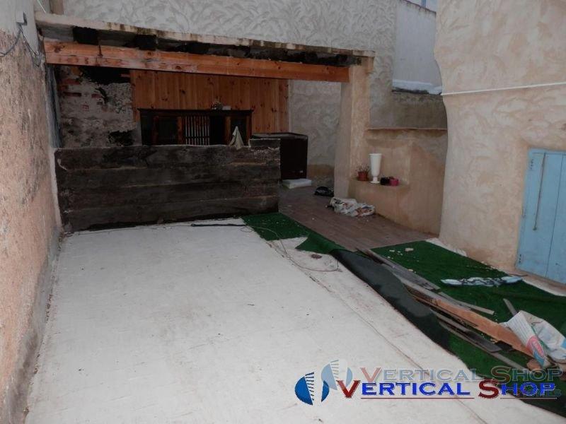 For sale of house in Caudete