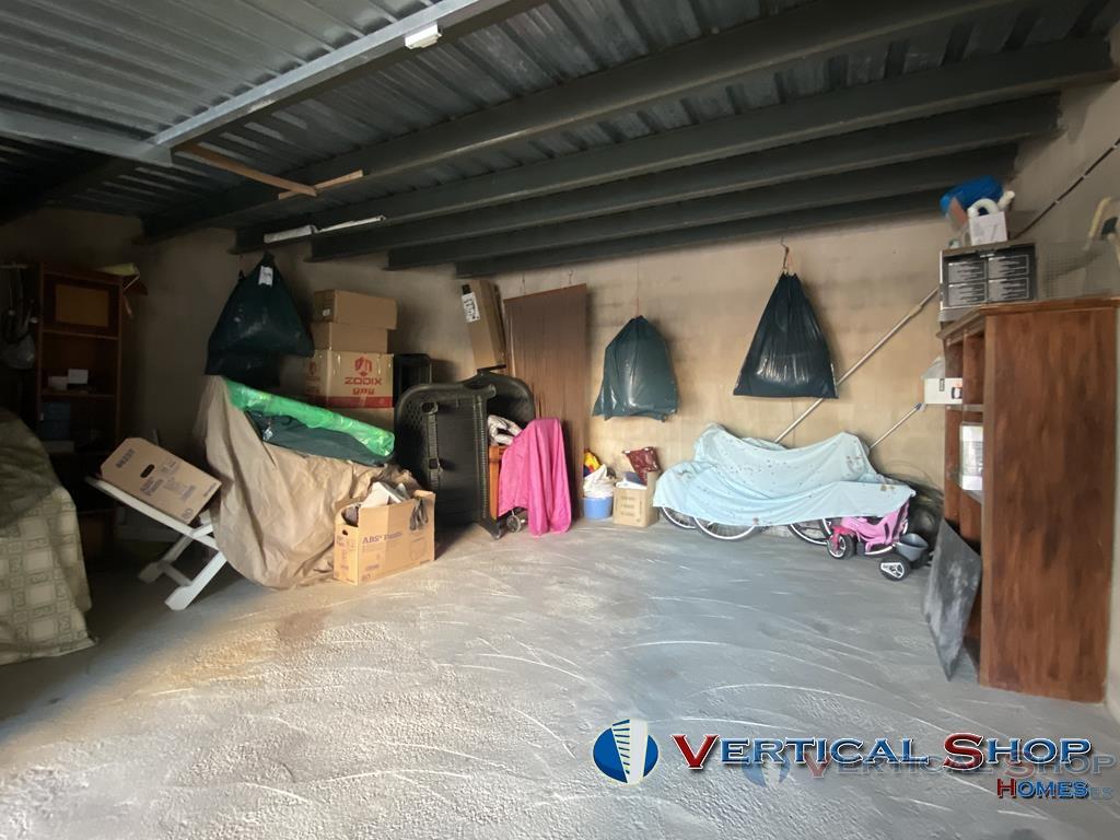 For sale of chalet in Caudete