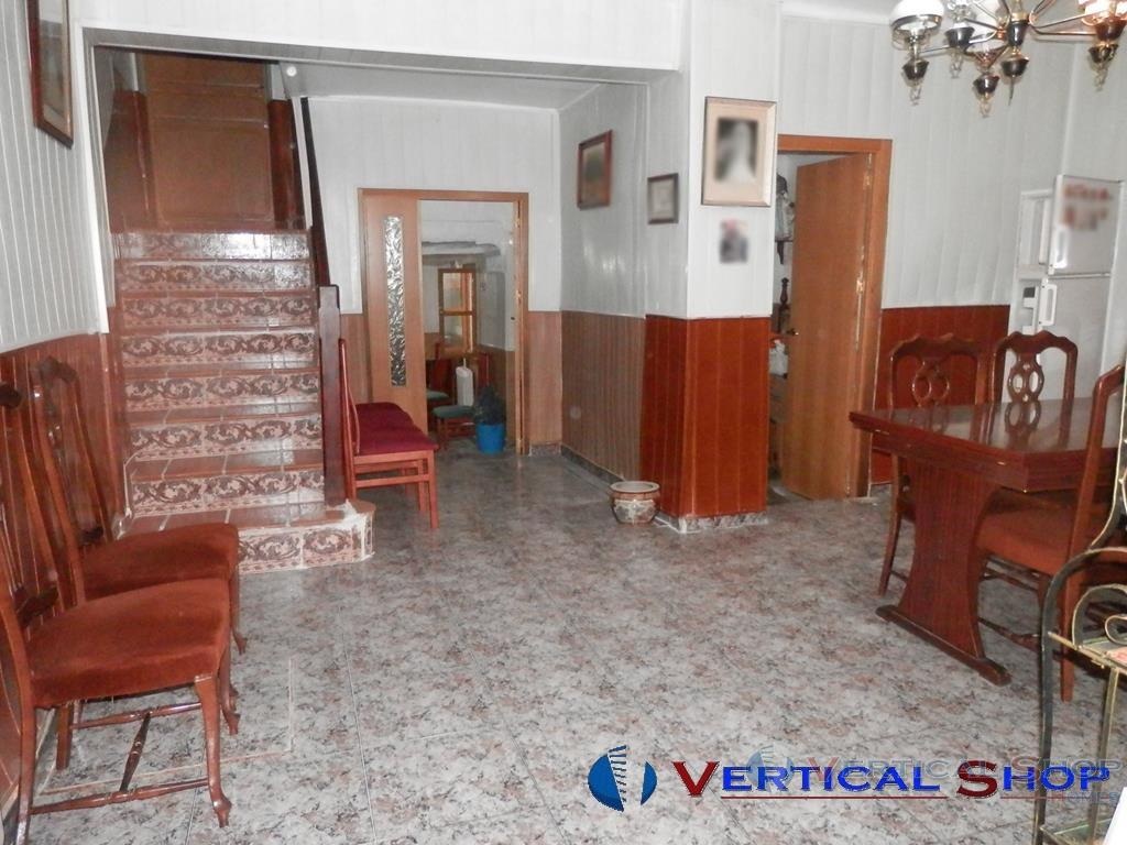 For sale of house in Caudete