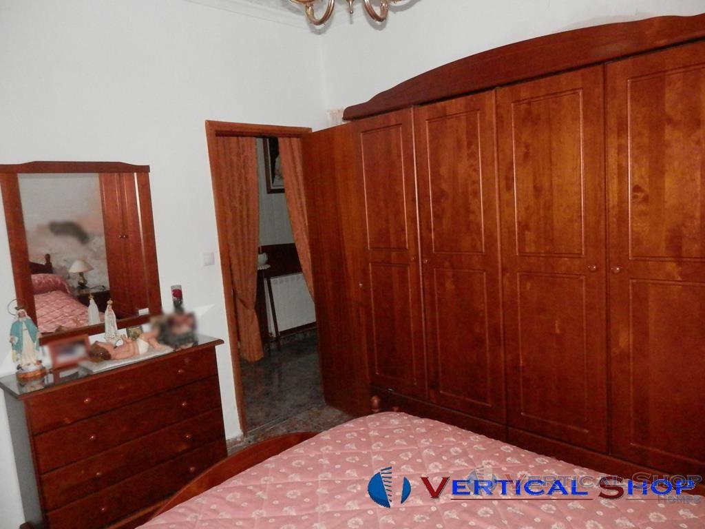 For sale of house in Caudete