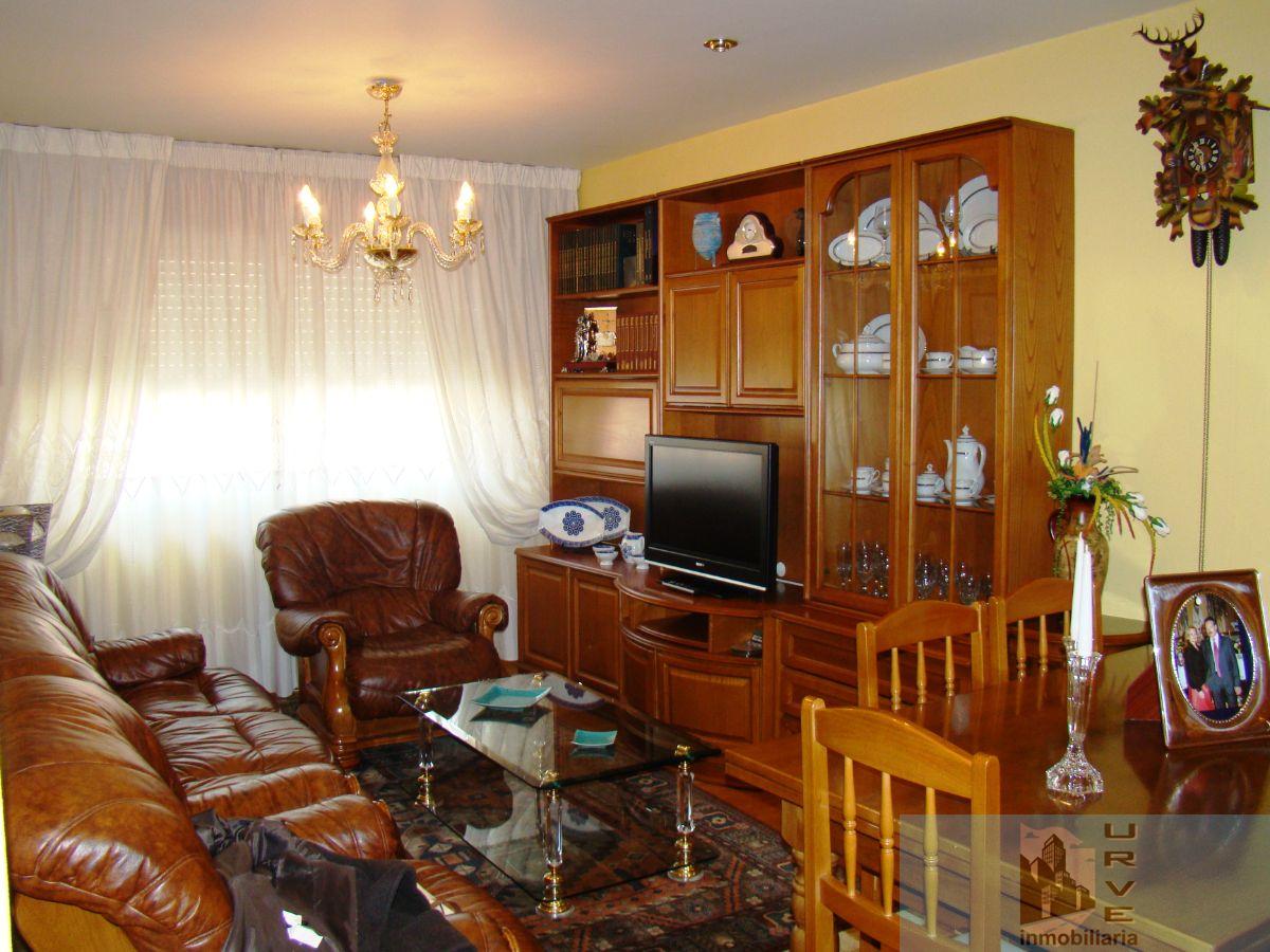 For sale of flat in Santiago de Compostela