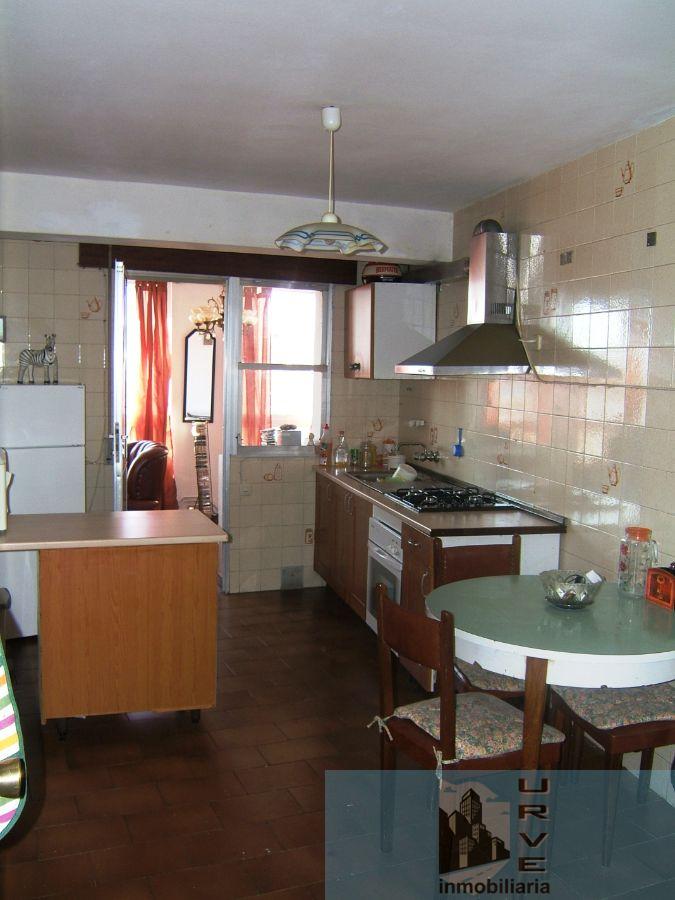 For sale of flat in Santiago de Compostela