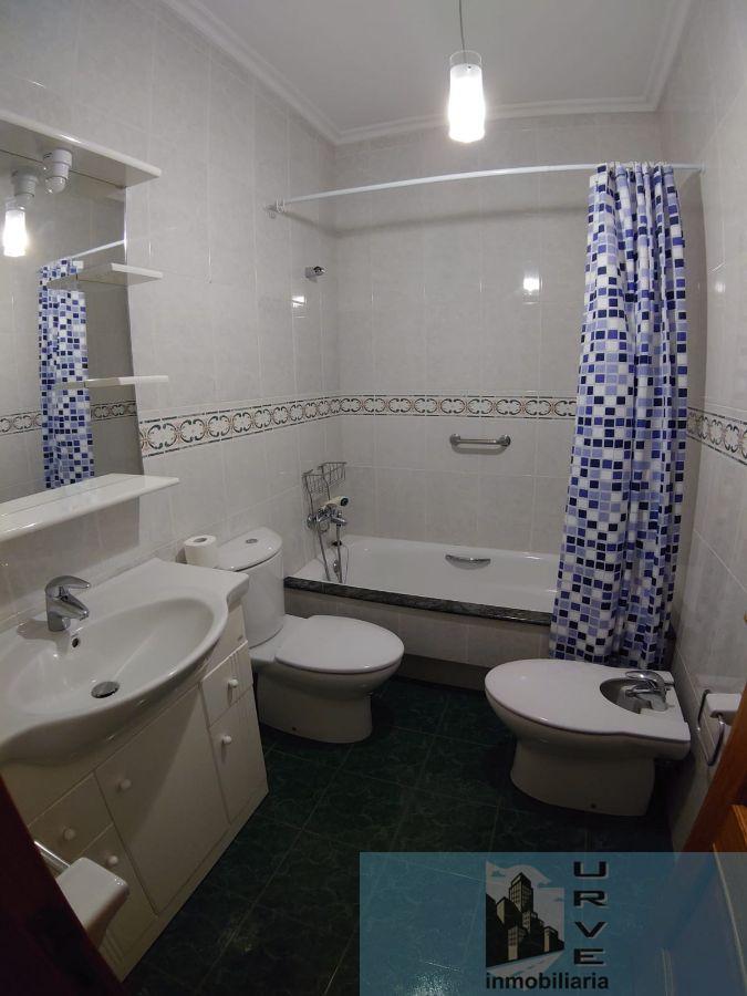 For sale of flat in Santiago de Compostela