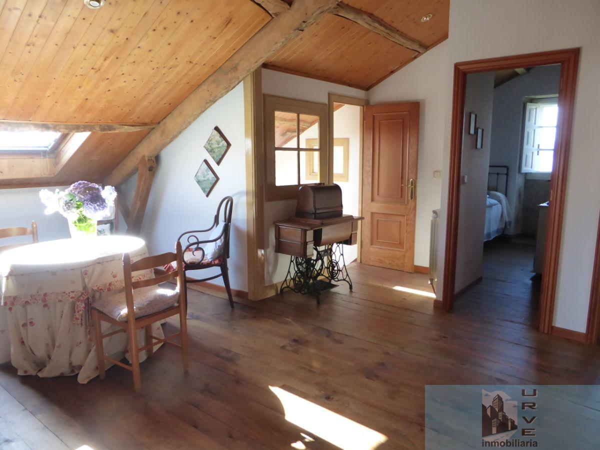 For sale of house in Vilagarcía de Arousa