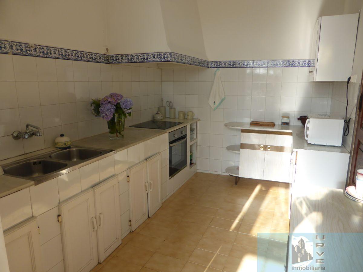 For sale of house in Vilagarcía de Arousa