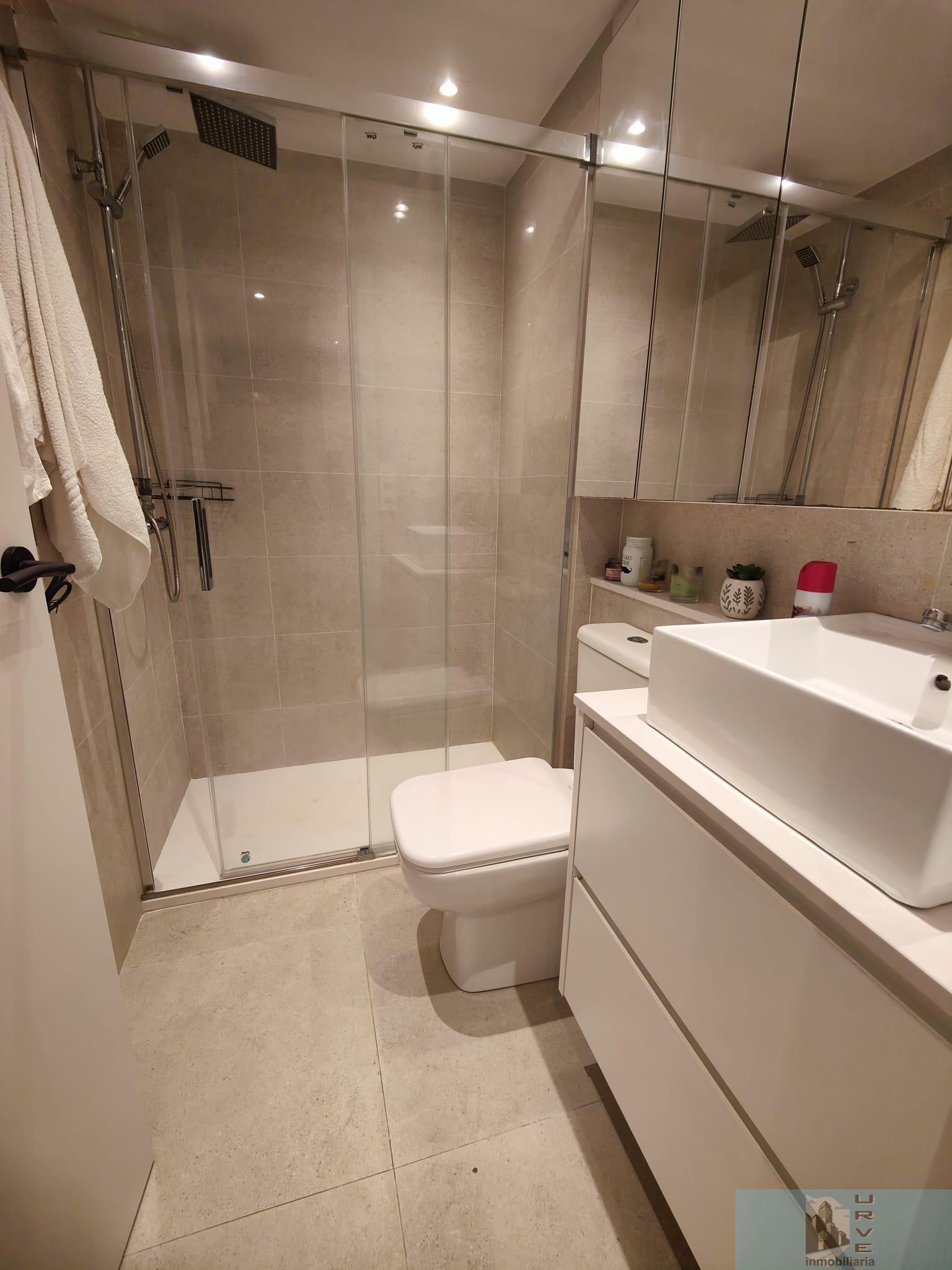 For sale of apartment in Santiago de Compostela