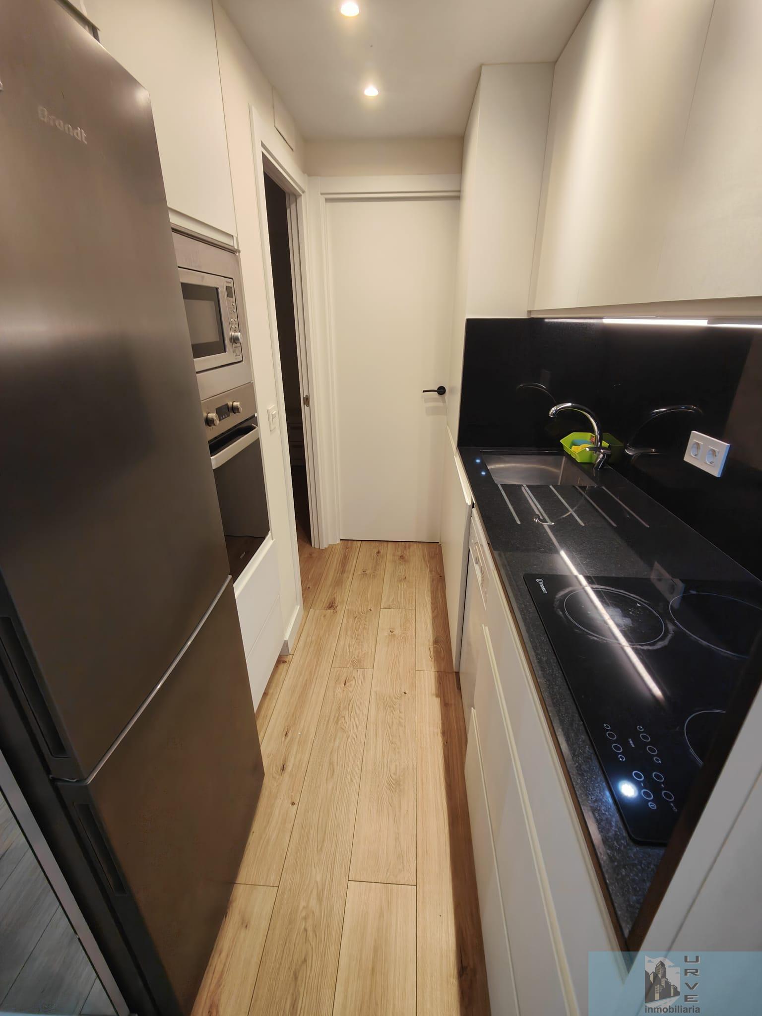 For sale of apartment in Santiago de Compostela