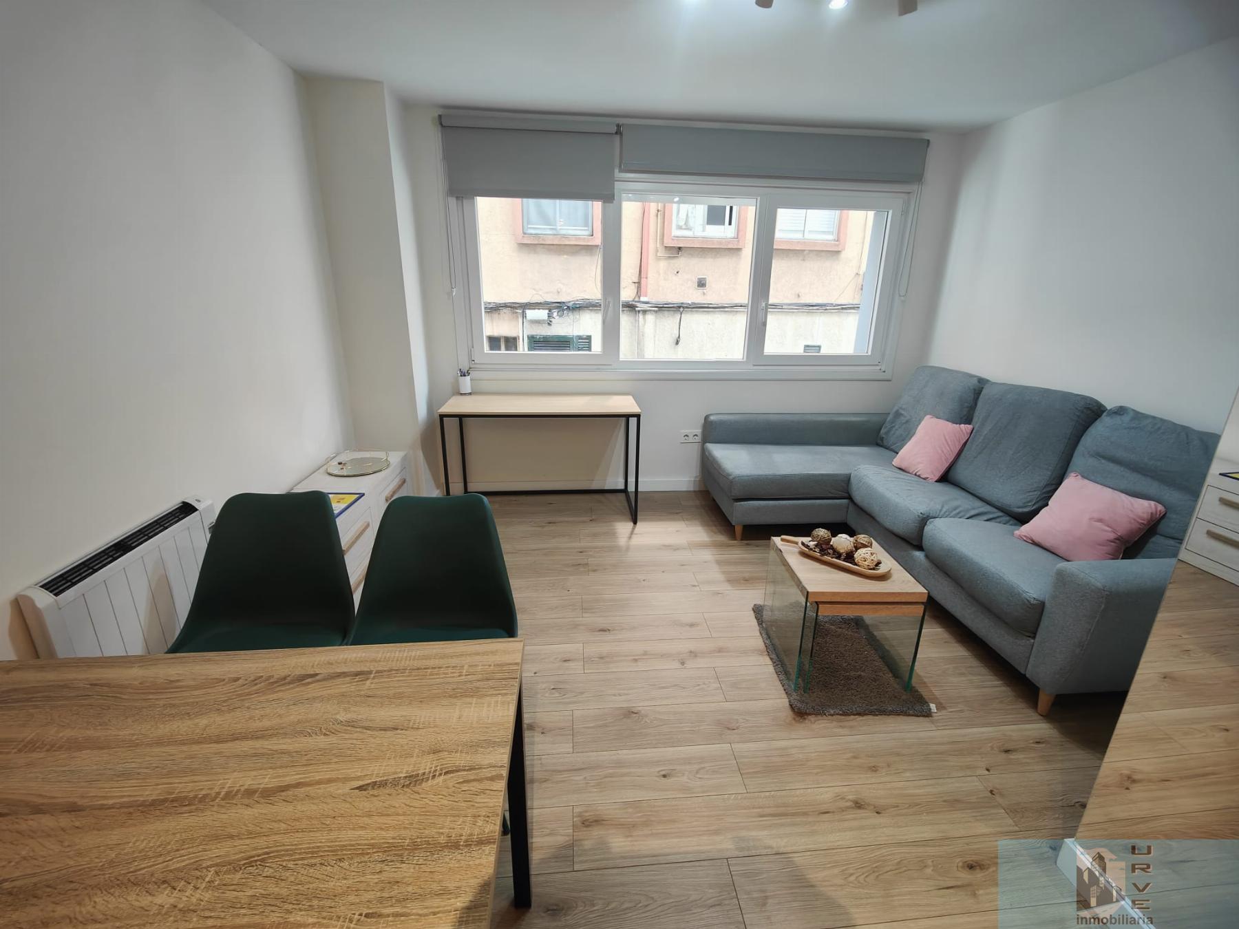 For sale of apartment in Santiago de Compostela