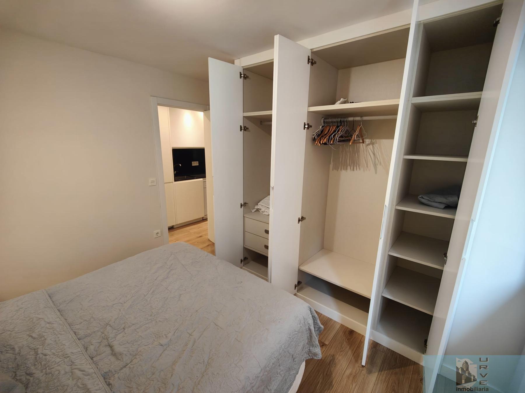 For sale of apartment in Santiago de Compostela
