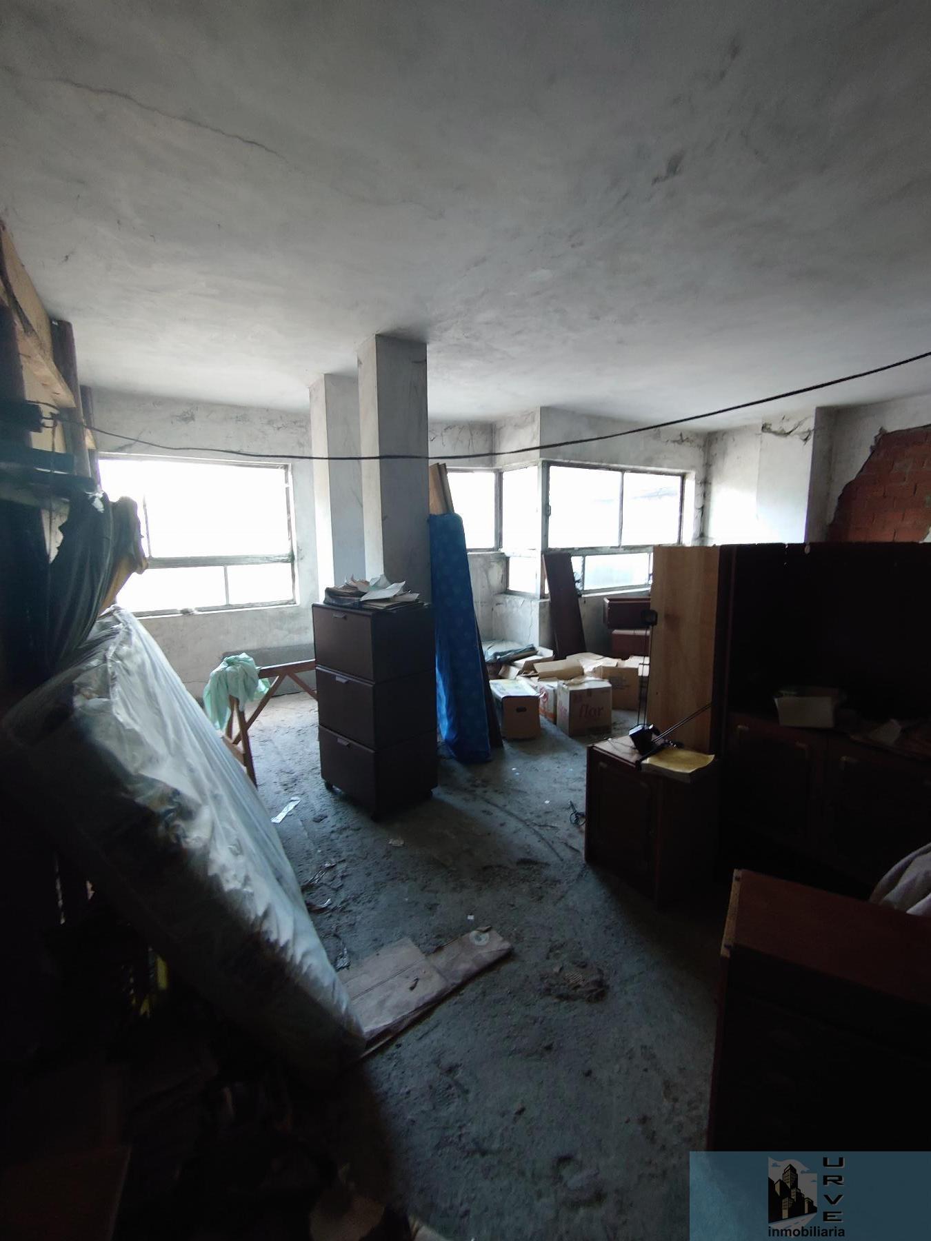 Venta de local comercial en Santiago de Compostela