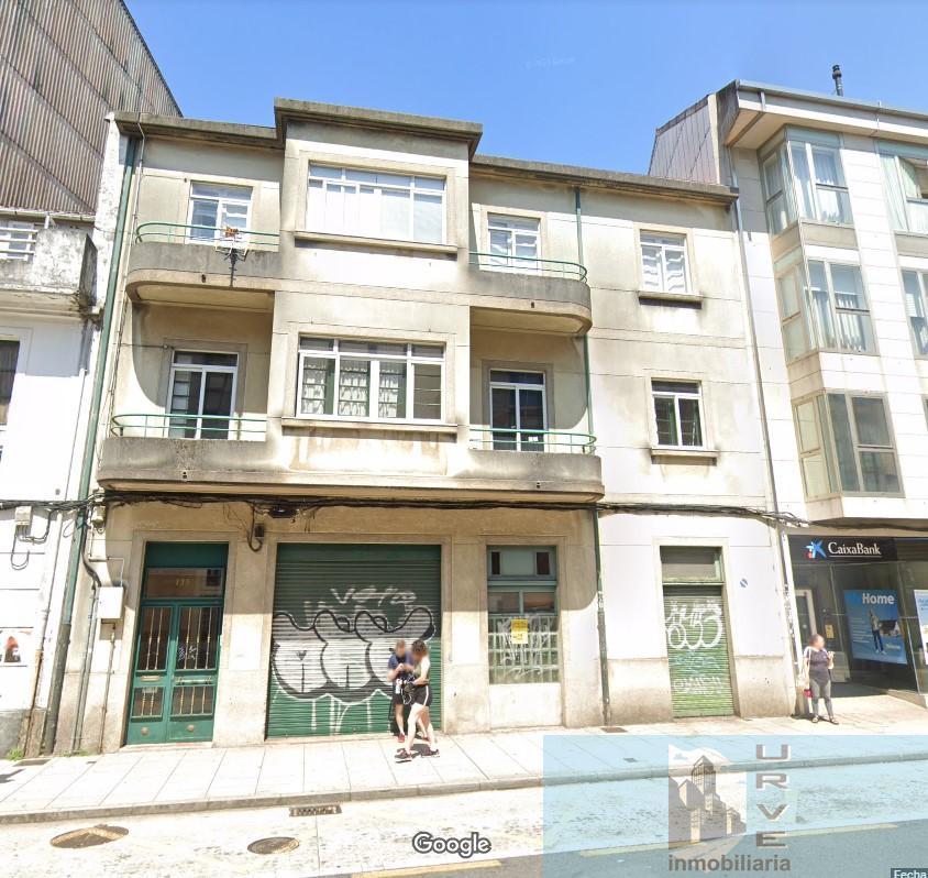 For sale of building in Santiago de Compostela