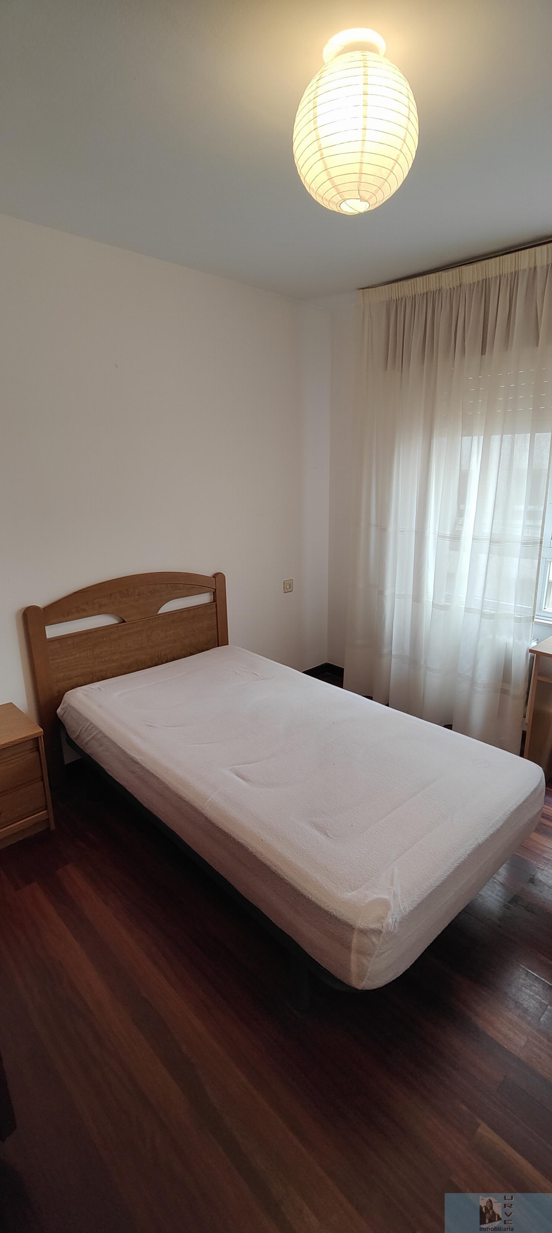 For sale of flat in Santiago de Compostela