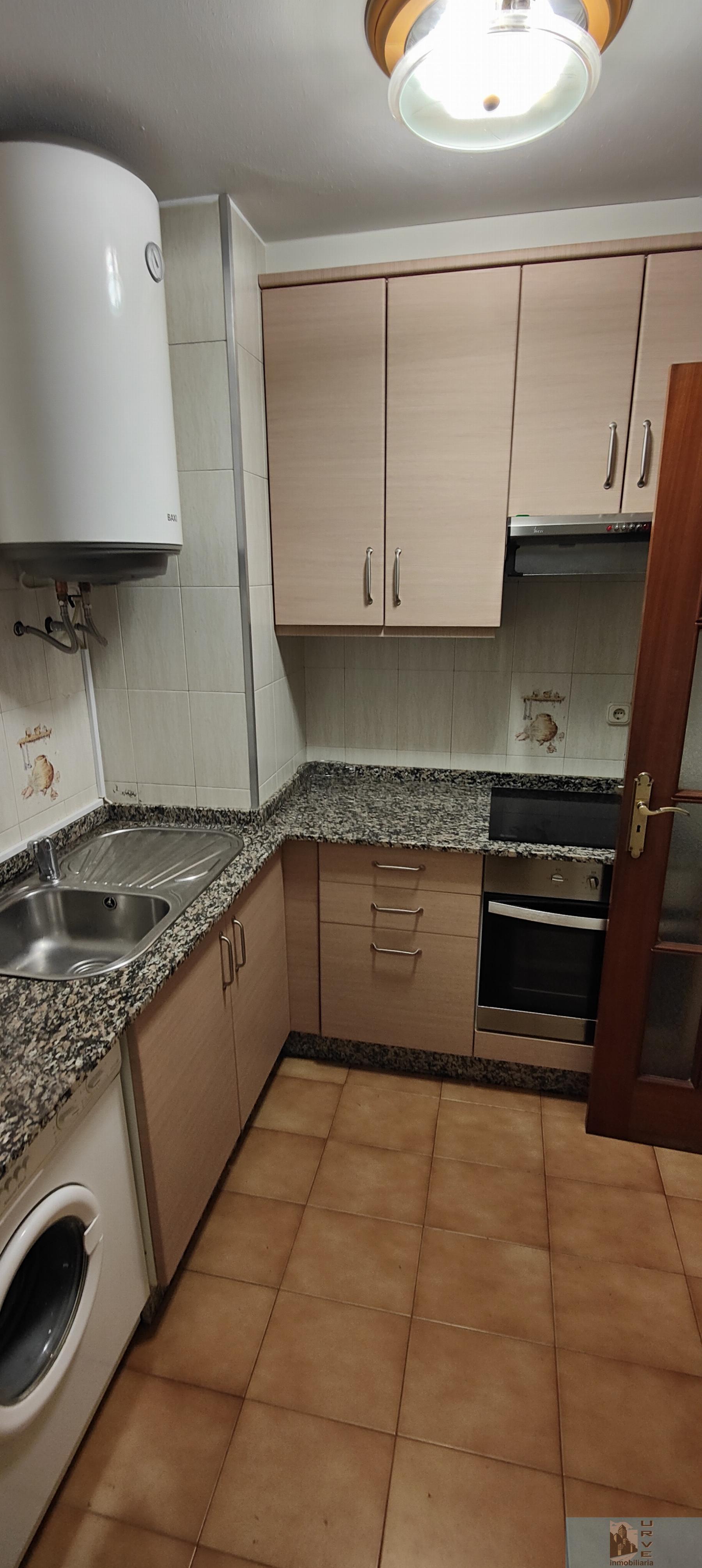 For sale of flat in Santiago de Compostela