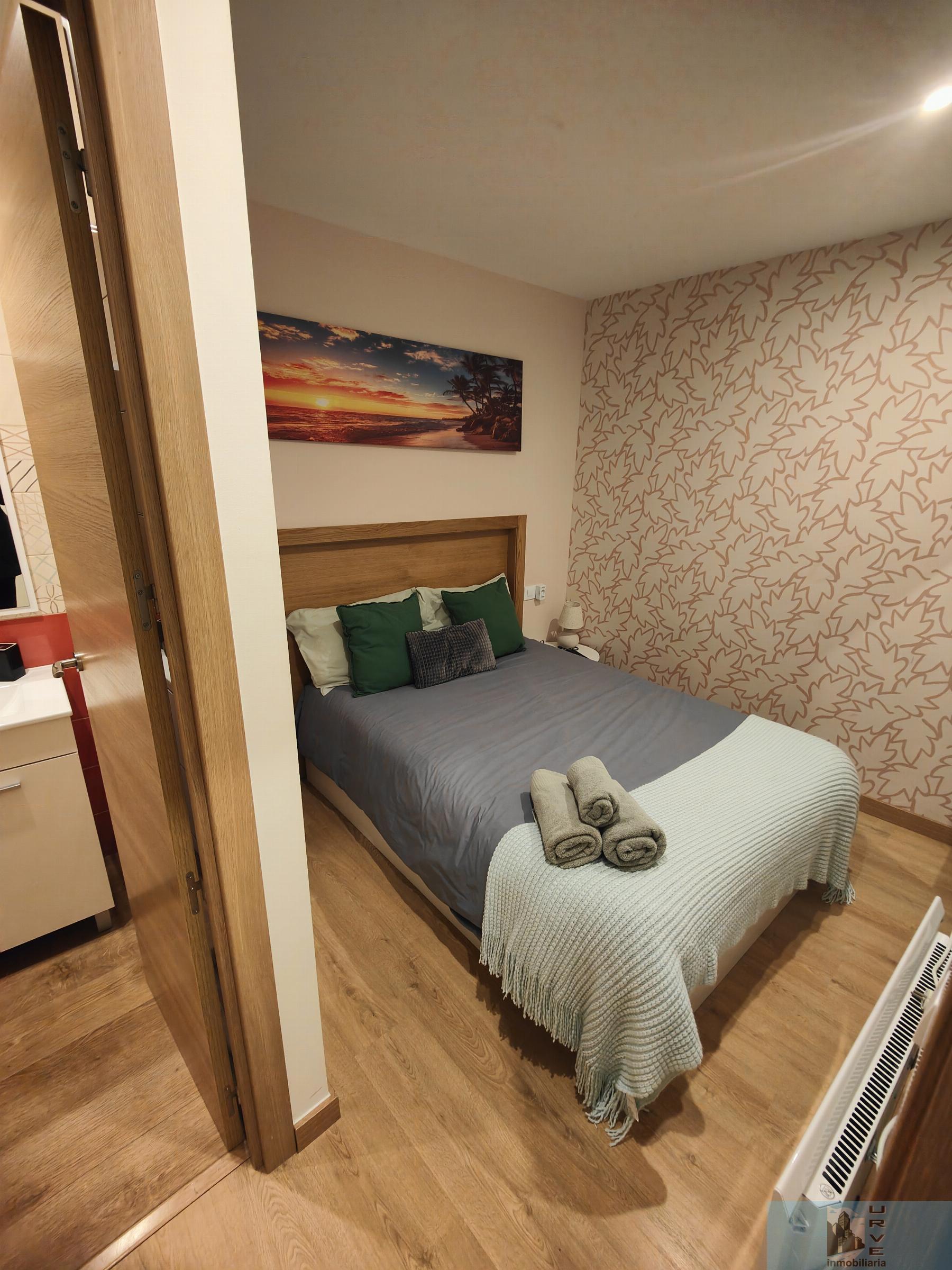 For sale of apartment in Santiago de Compostela