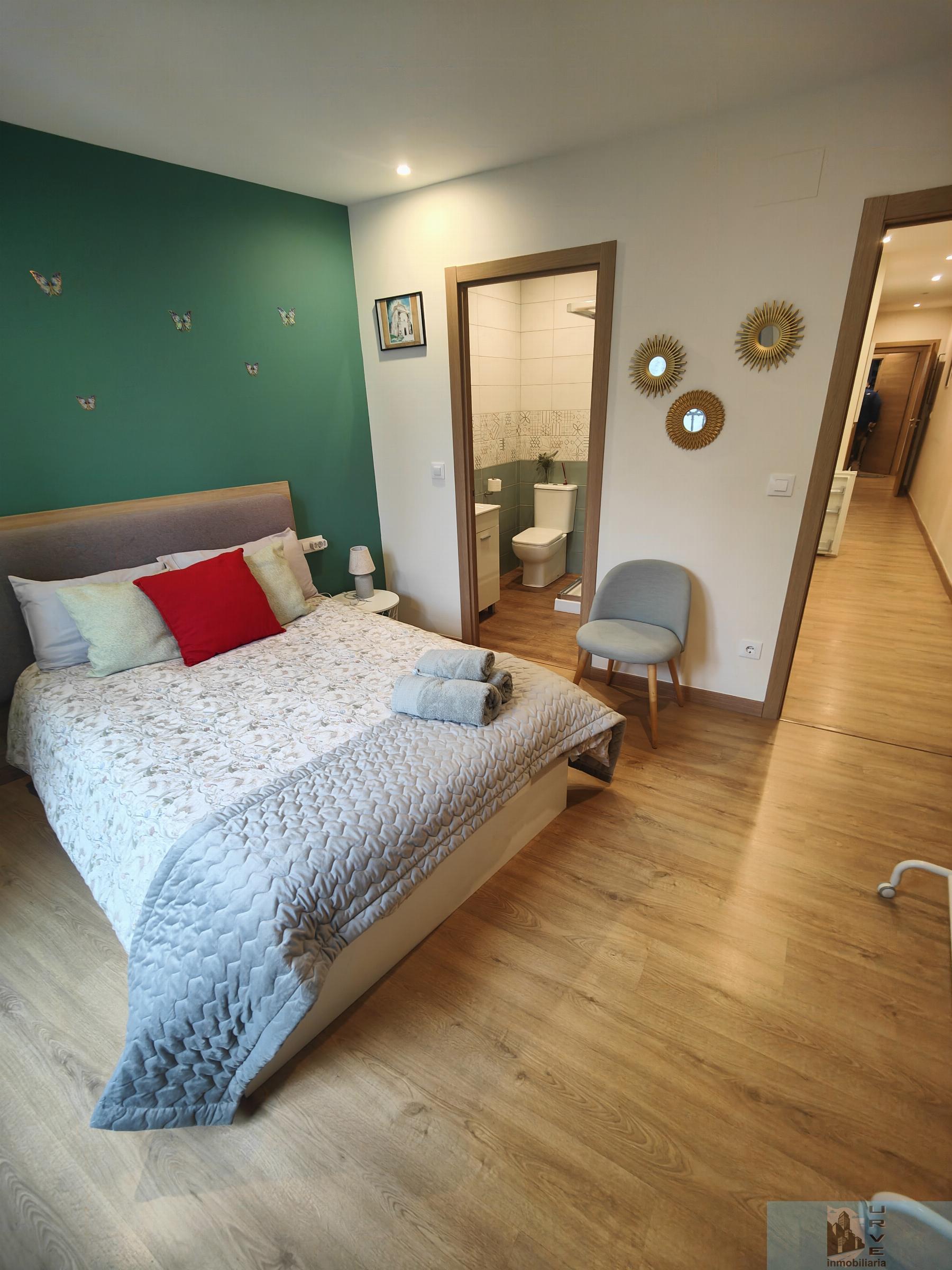 For sale of apartment in Santiago de Compostela