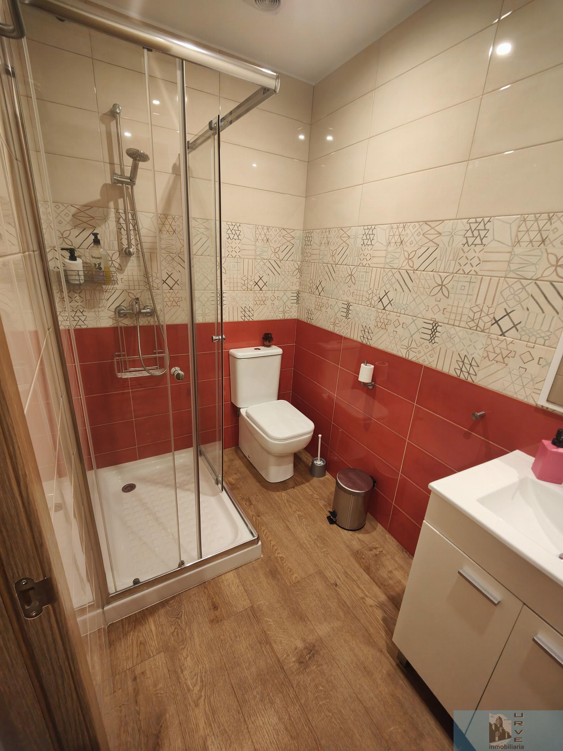 For sale of apartment in Santiago de Compostela