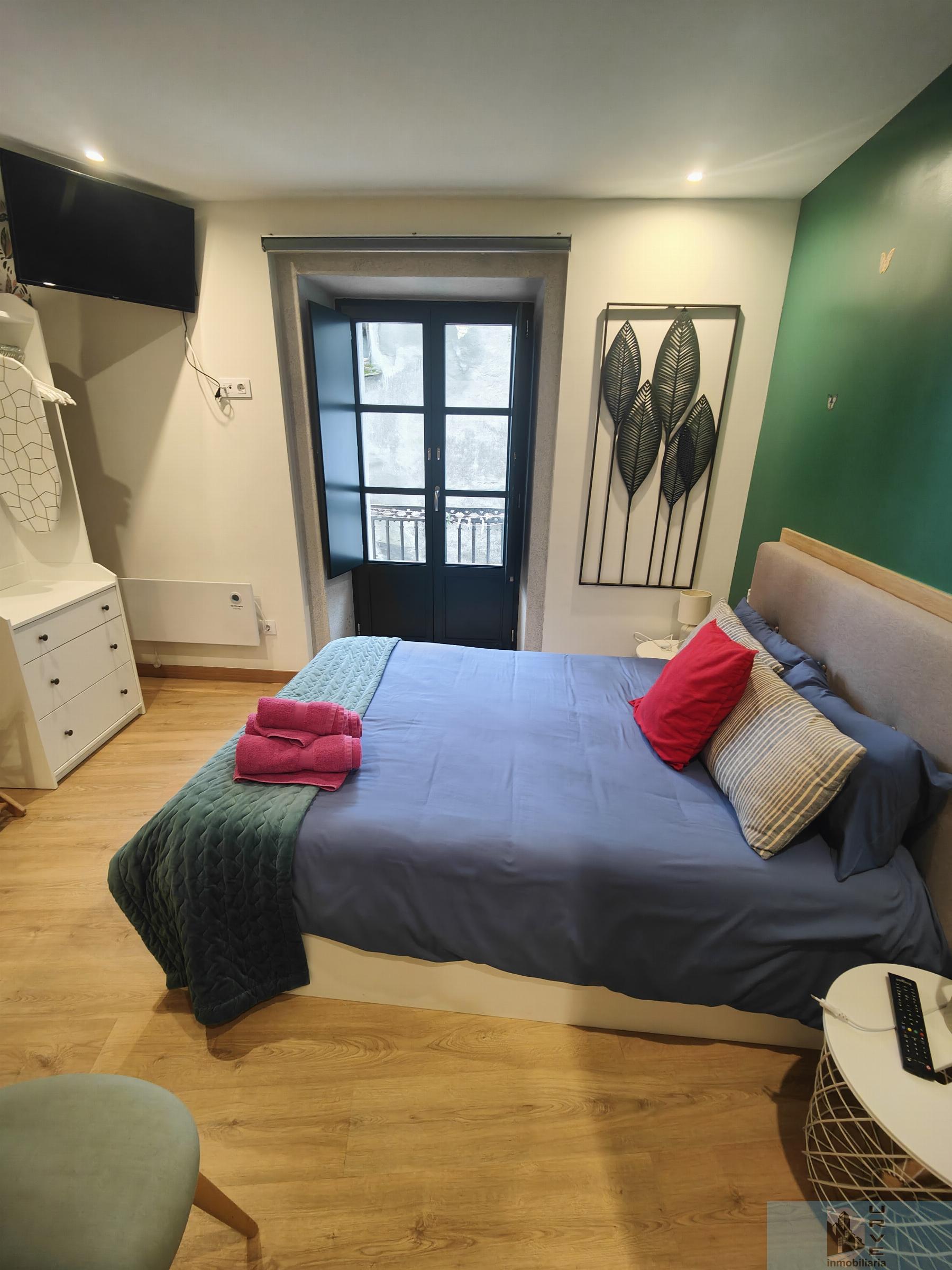 For sale of apartment in Santiago de Compostela