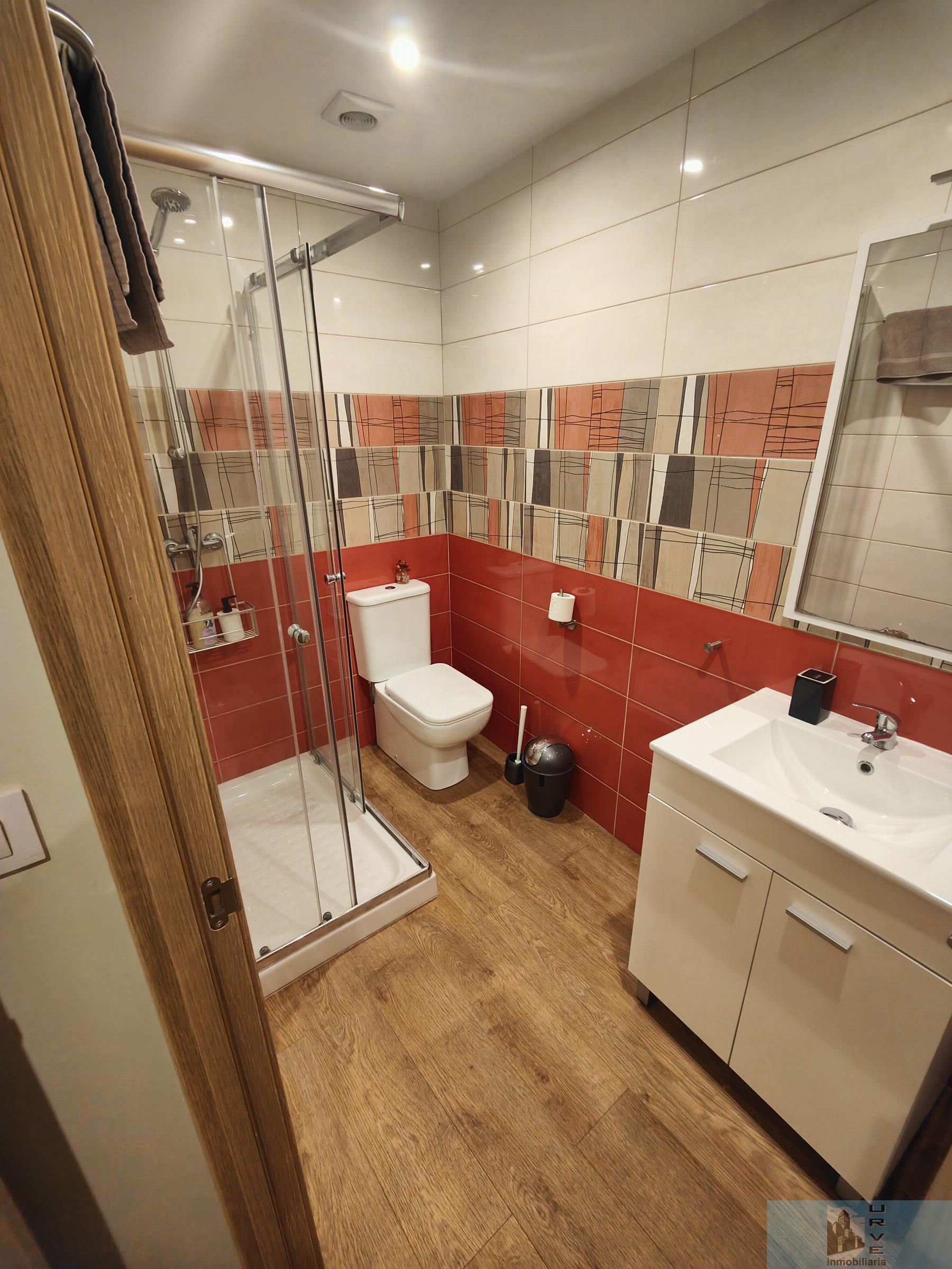 For sale of apartment in Santiago de Compostela