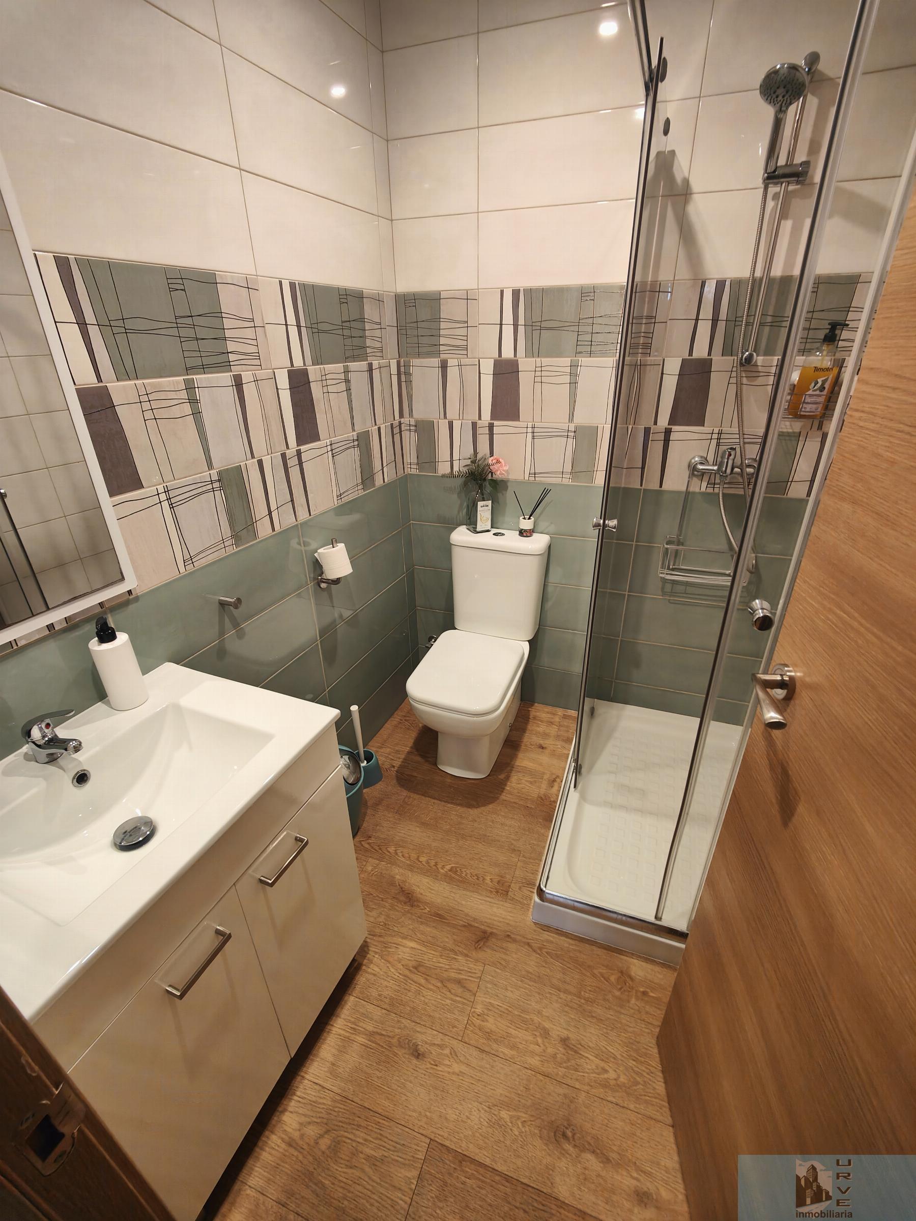 For sale of apartment in Santiago de Compostela