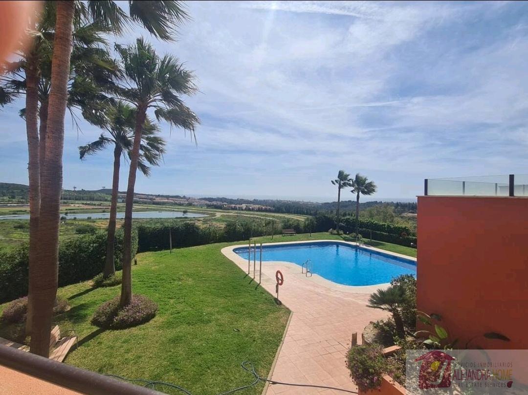 Vuokrata
 from
 huoneisto
 sisään

 Mijas Costa