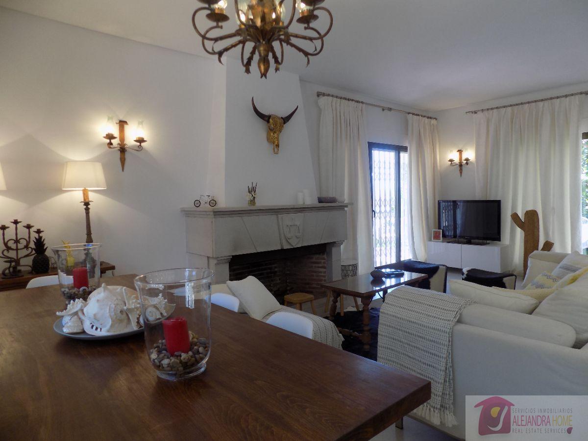 For rent of chalet in Fuengirola