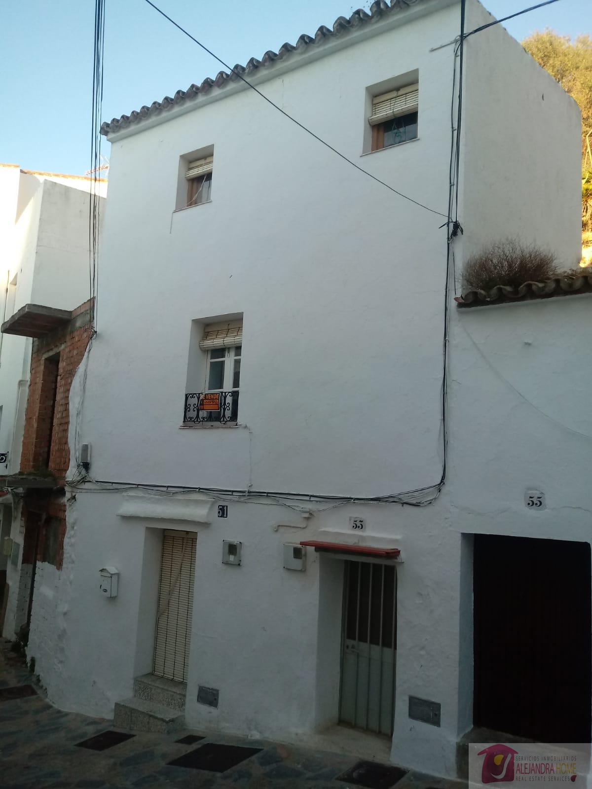 For sale of house in Casares