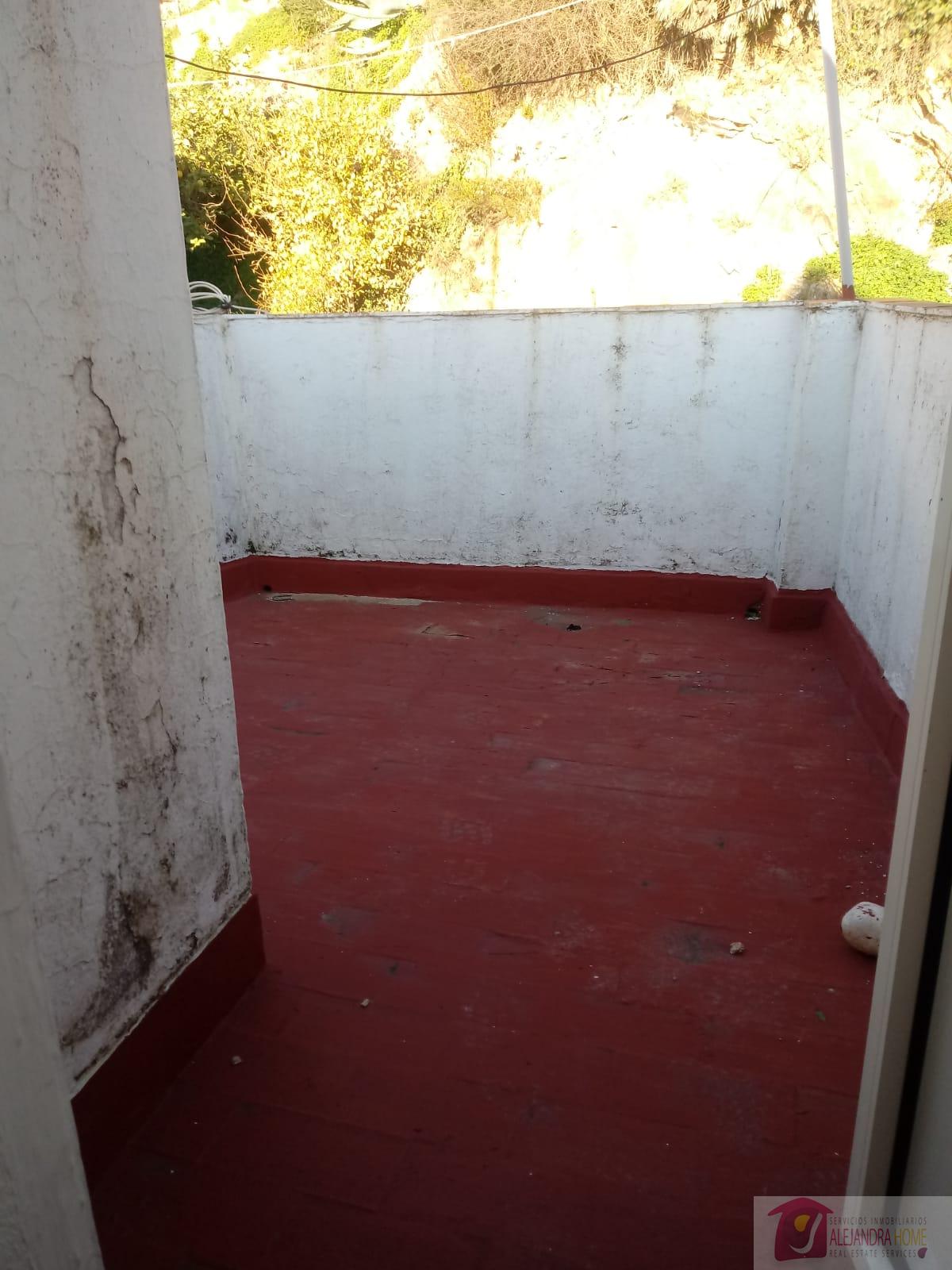 For sale of house in Casares