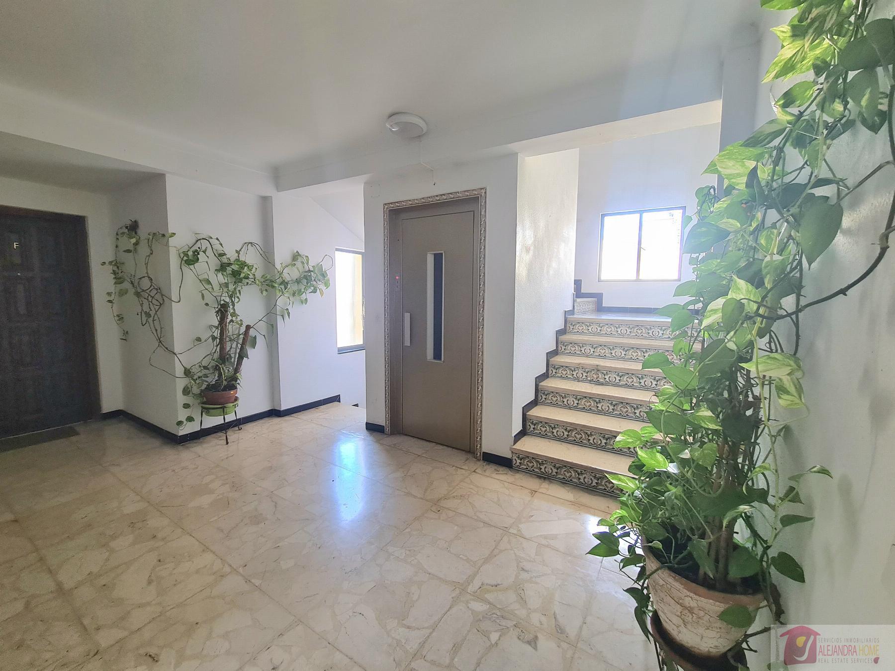 For sale of apartment in Fuengirola