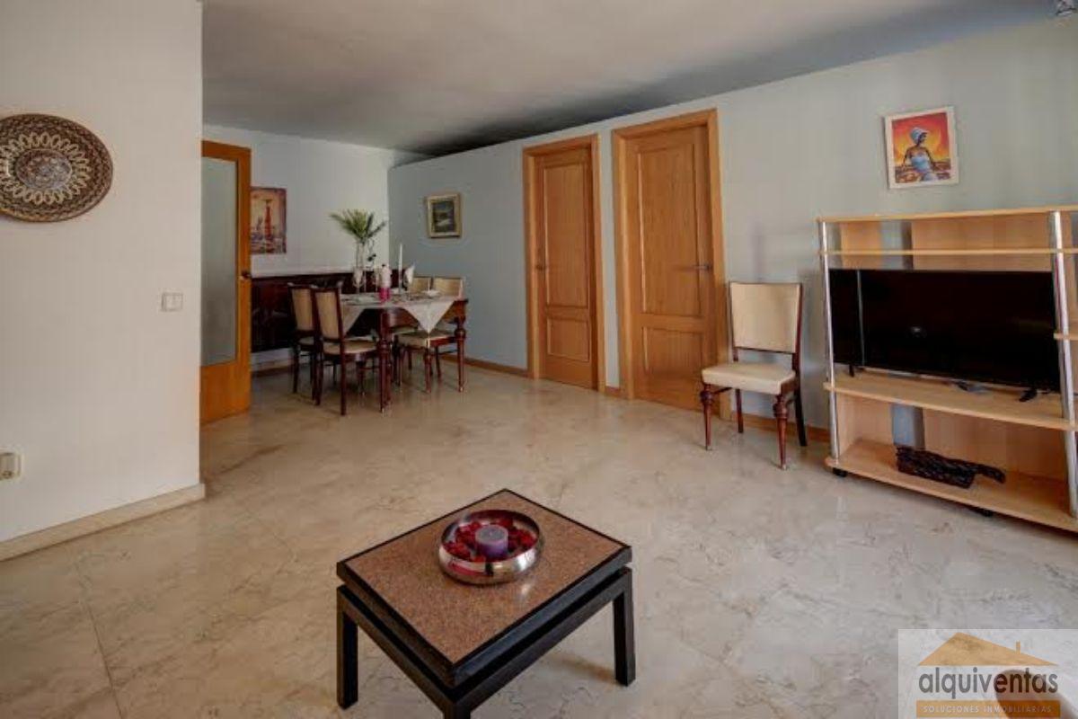 For sale of flat in Salou