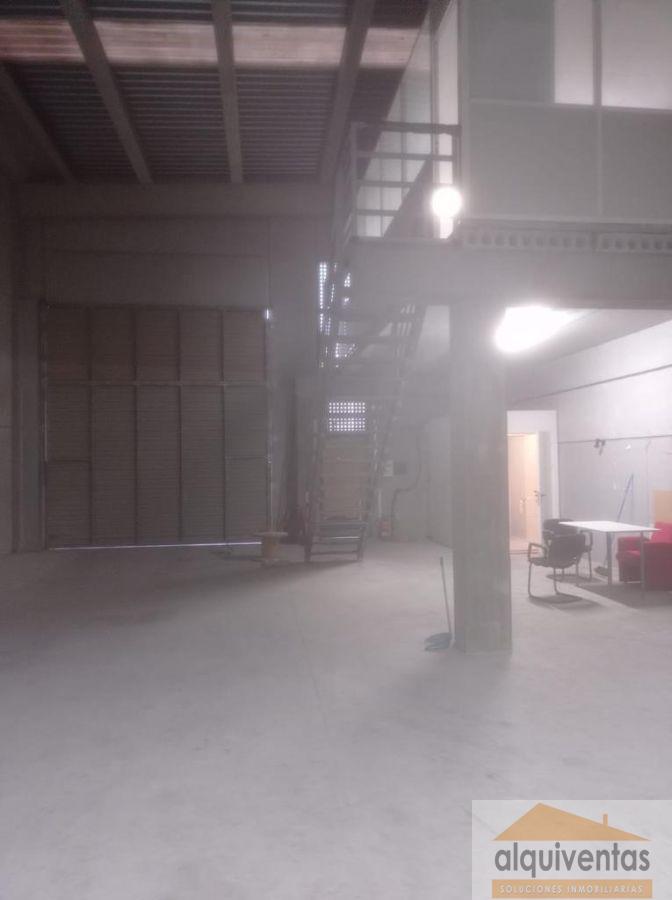 For rent of industrial plant/warehouse in Constantí
