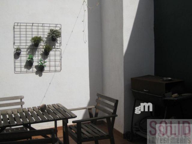 For sale of flat in Valencia