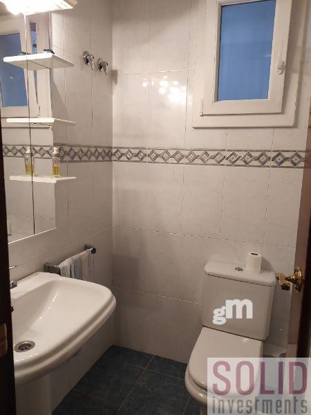 For sale of flat in Valencia