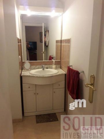 For sale of house in Valencia