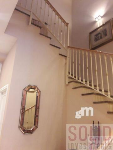 For sale of house in Valencia
