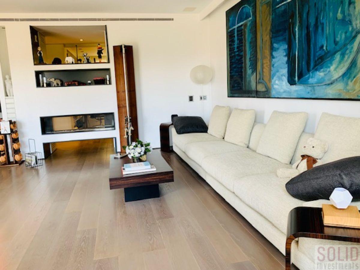 For sale of flat in Valencia