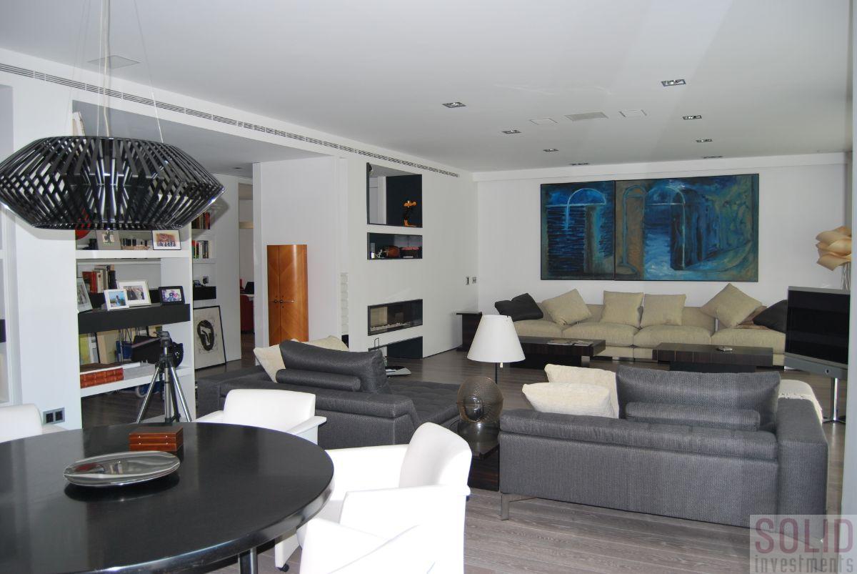For sale of flat in Valencia