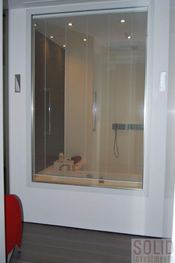 For sale of flat in Valencia