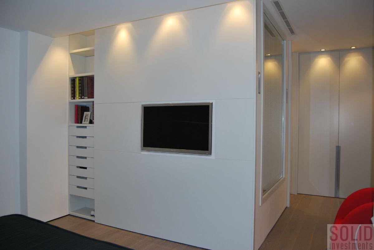 For sale of flat in Valencia