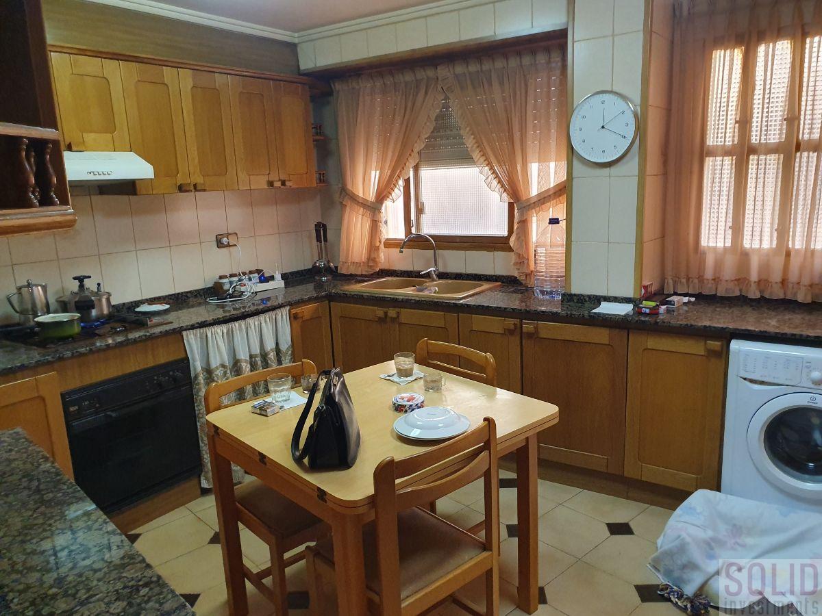 For sale of flat in Valencia