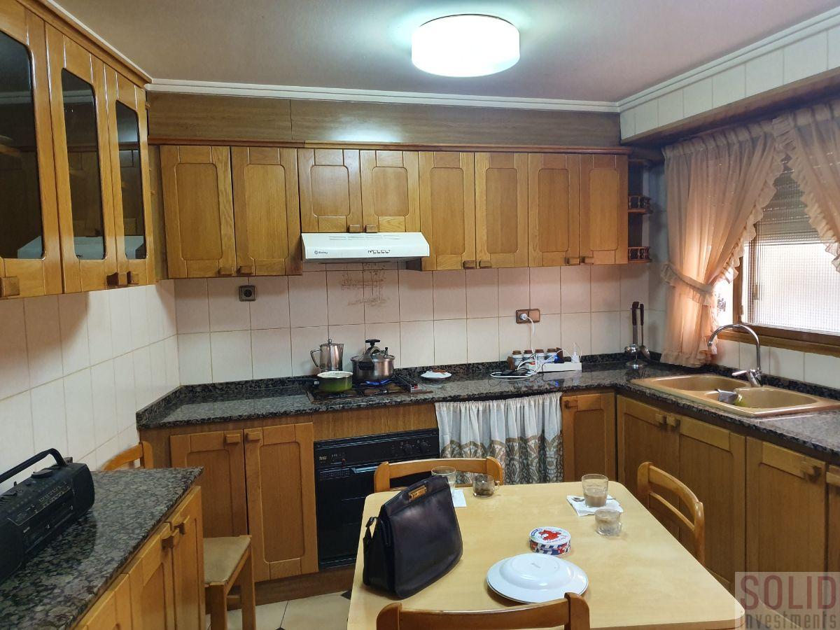 For sale of flat in Valencia