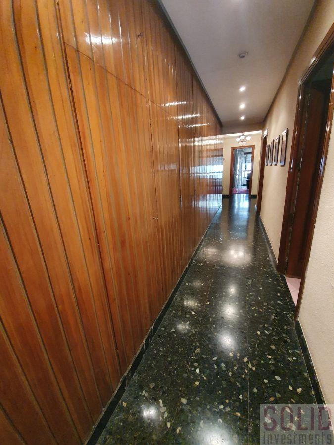 For sale of flat in Valencia