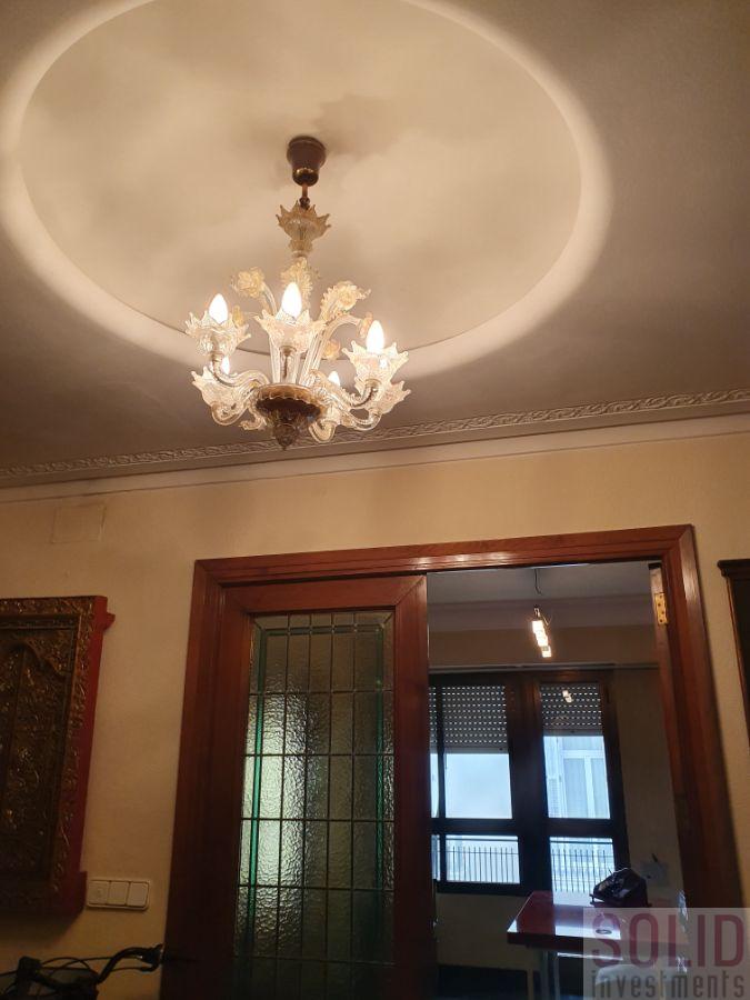 For sale of flat in Valencia