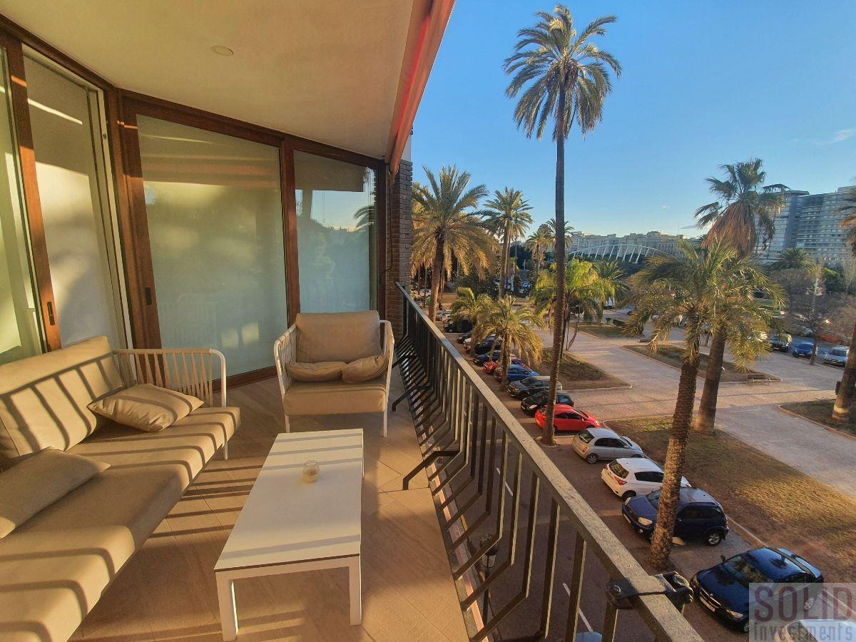 For rent of flat in Valencia