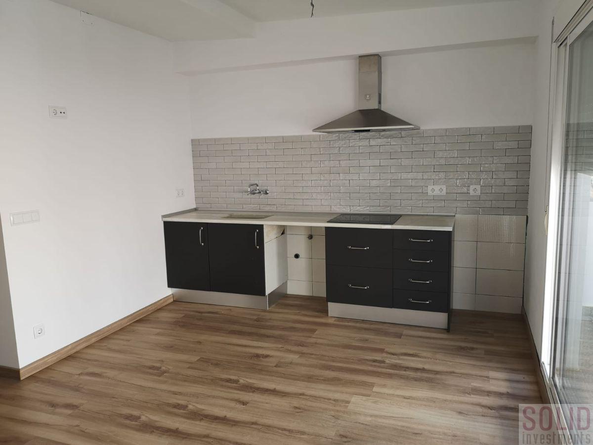 For sale of house in Valencia
