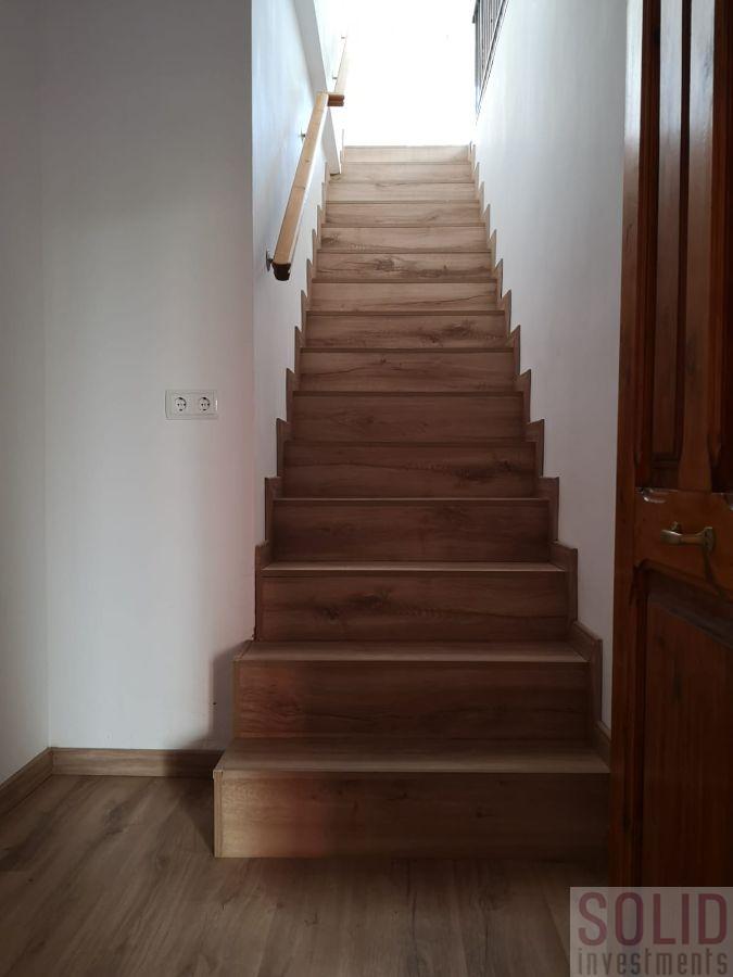 For sale of house in Valencia