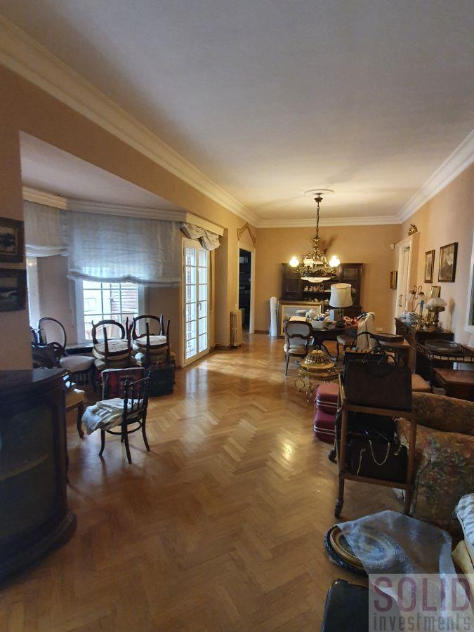 For sale of flat in Valencia